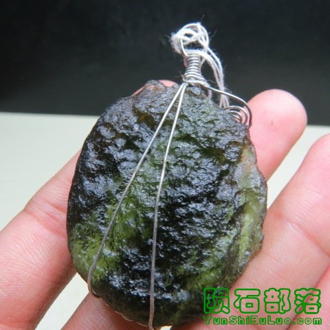 b633bb32-4fe2-48ac-8fef-f3e43c06a7a3.jpg